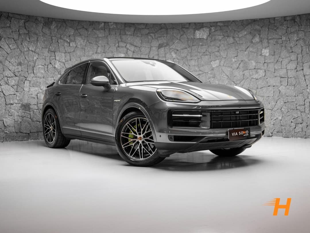 PORSCHE CAYENNE  CP PHE