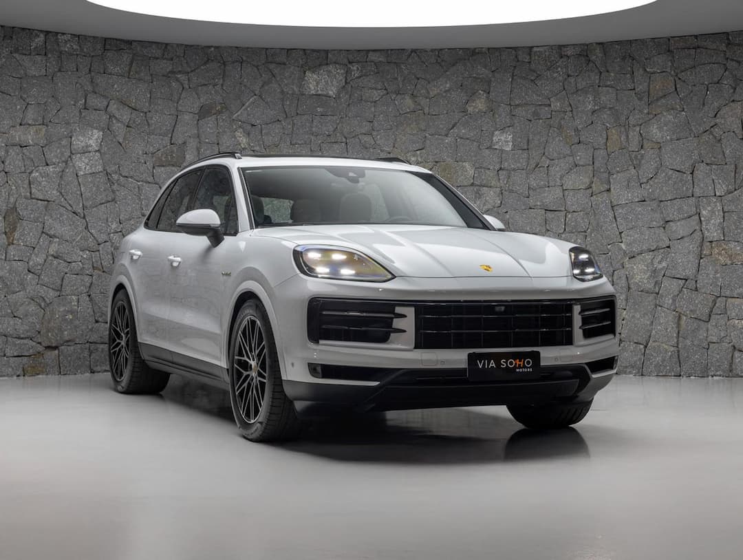 PORSCHE CAYENNE PHEV
