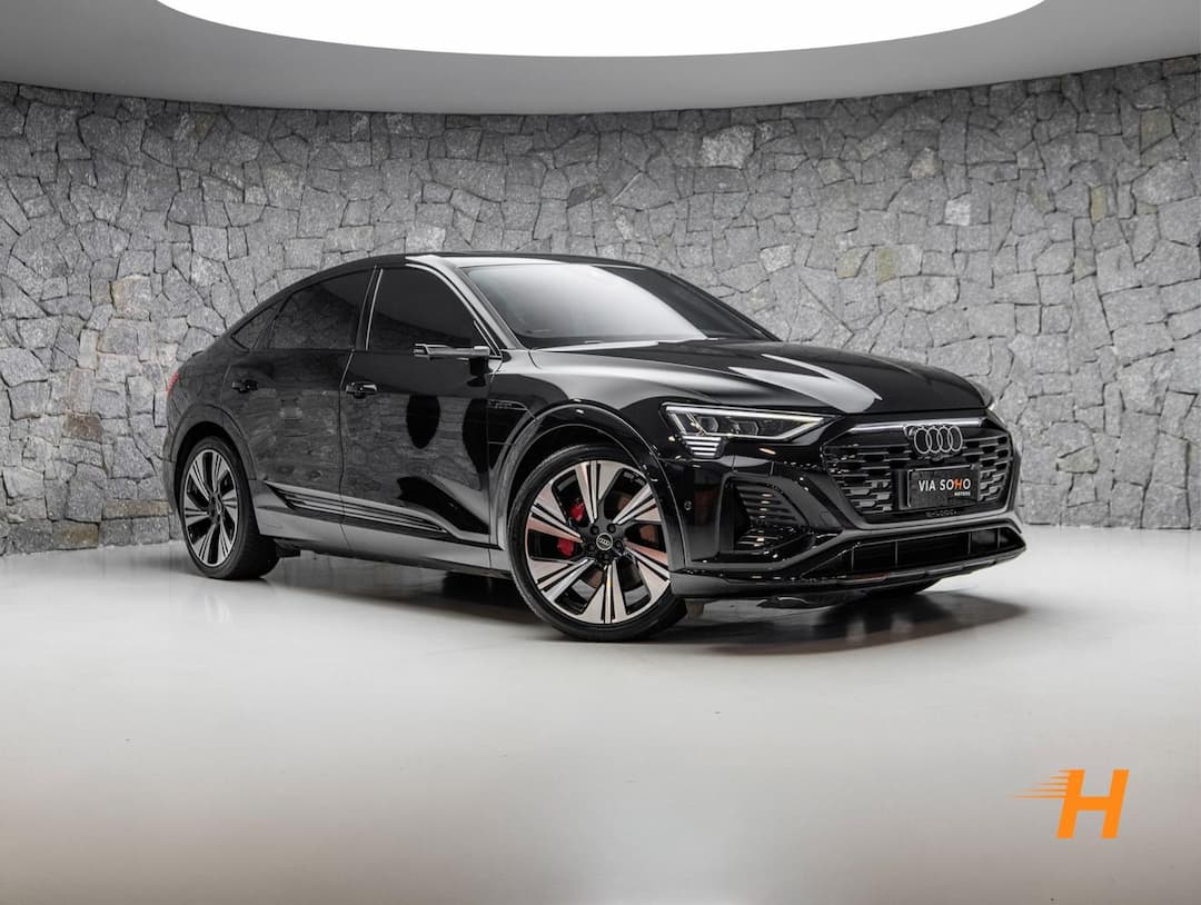 AUDI Q8 55 ELÉTRICO SPORTBACK PERFORMANCE BLACK QUATTRO